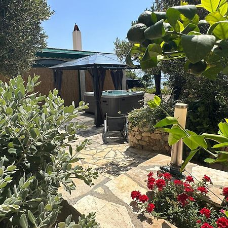 Vacation House Marin With Jacuzzi - Bol, Brac المظهر الخارجي الصورة