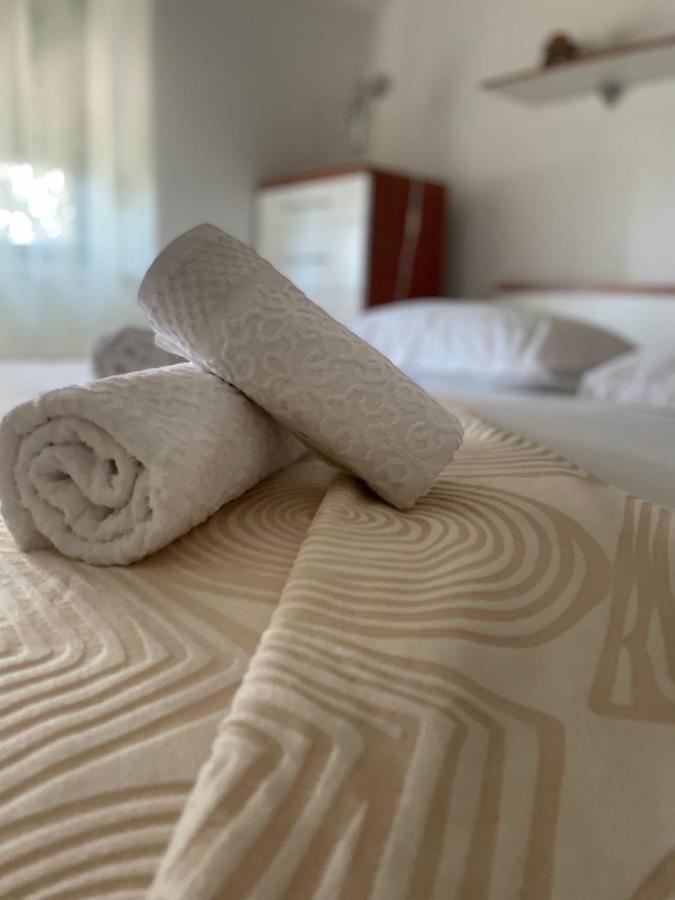 Vacation House Marin With Jacuzzi - Bol, Brac المظهر الخارجي الصورة