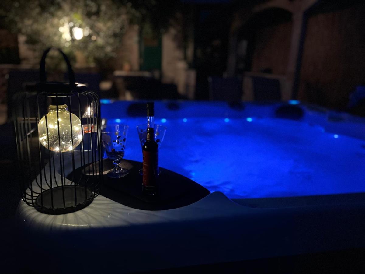 Vacation House Marin With Jacuzzi - Bol, Brac المظهر الخارجي الصورة