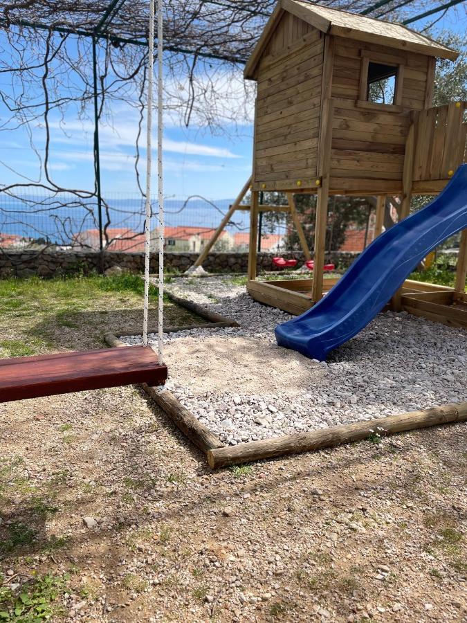 Vacation House Marin With Jacuzzi - Bol, Brac المظهر الخارجي الصورة