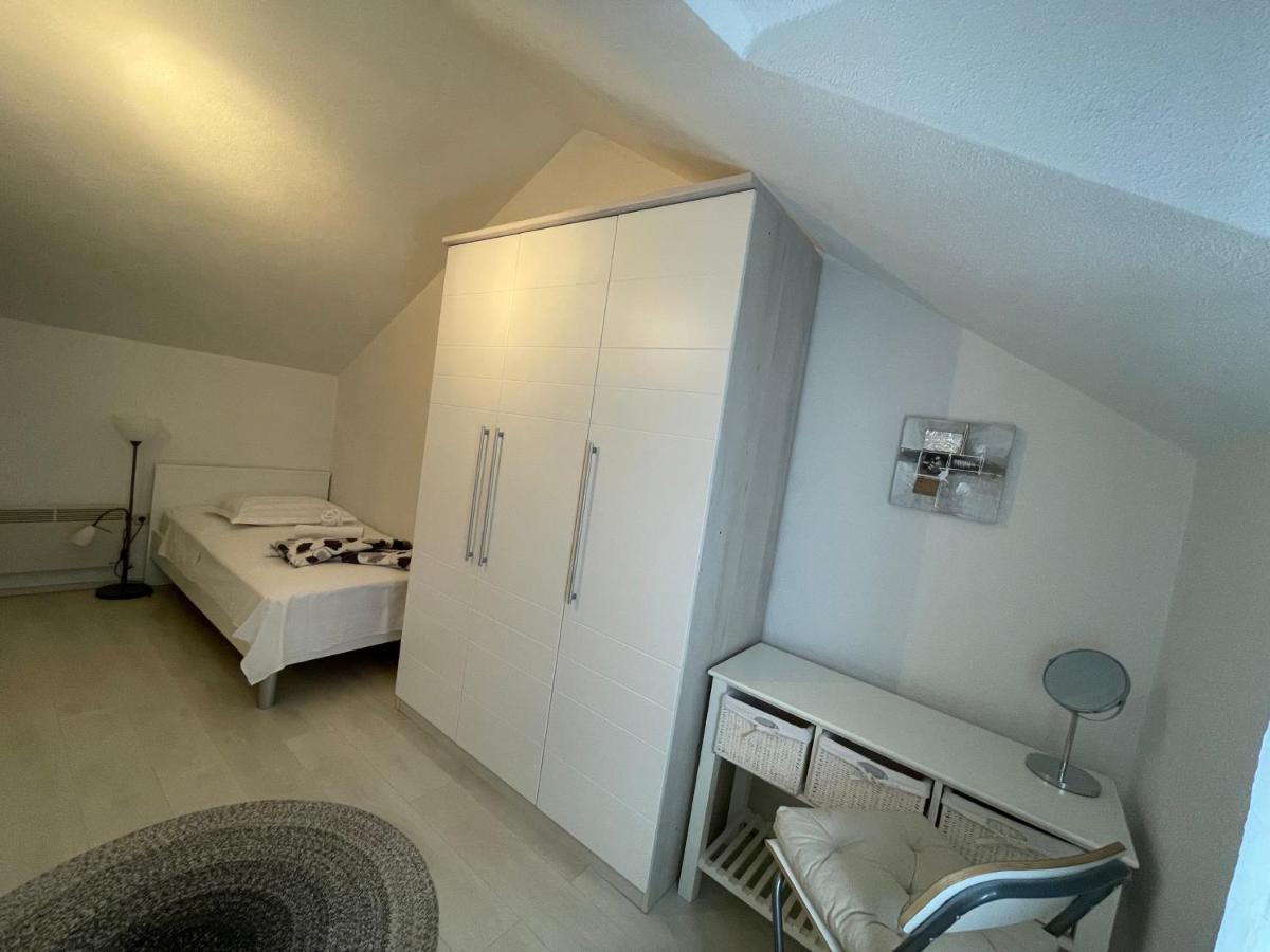 Vacation House Marin With Jacuzzi - Bol, Brac المظهر الخارجي الصورة